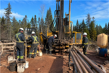Drill Hits 30% Hydrogen as Gas Reaches Surface