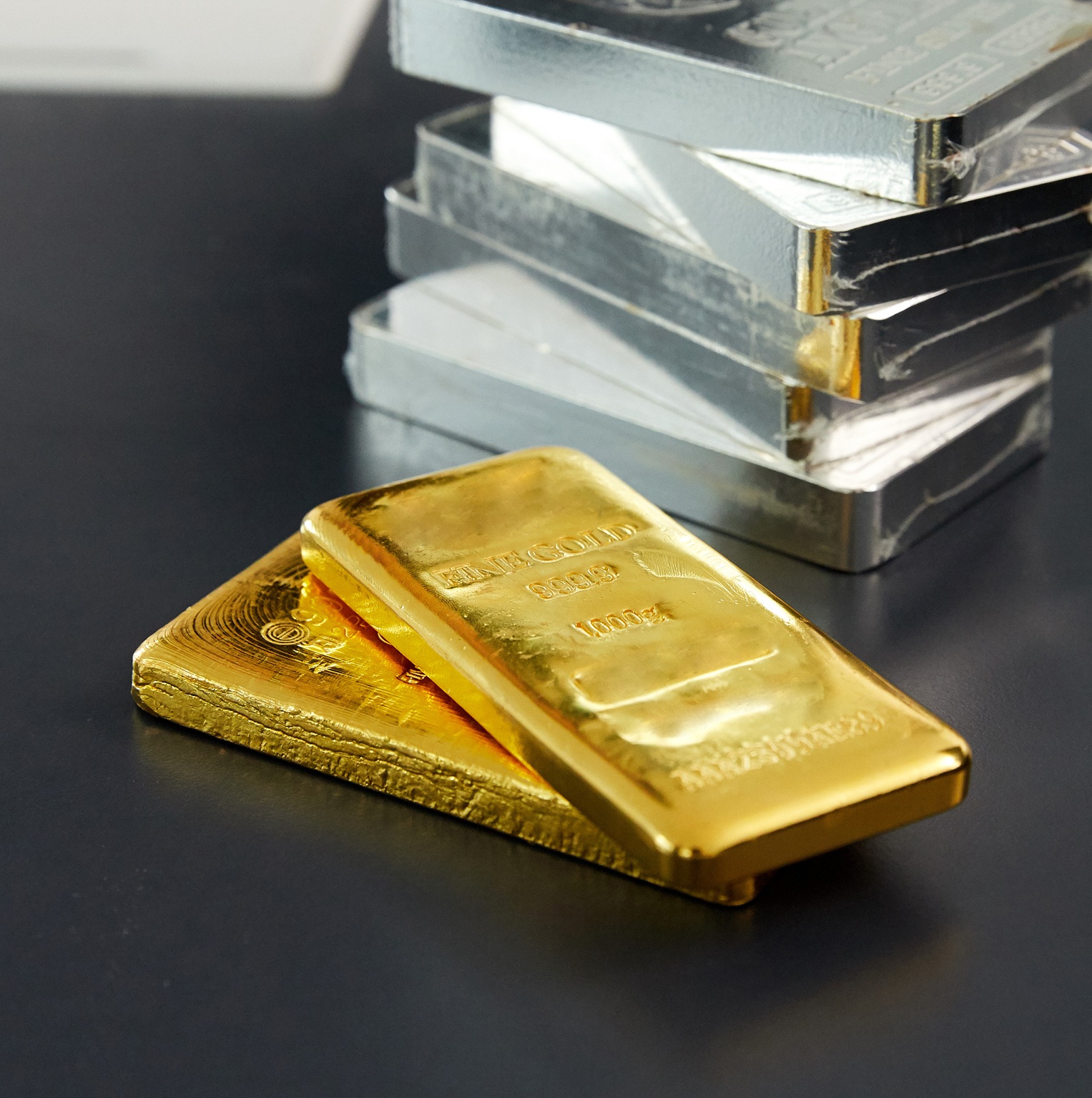 Silver's Catch-Up Cycle: Where the Real Leverage Lives